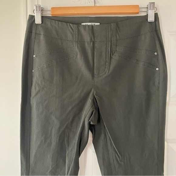 NIC+ZOE Pants - NIC+ZOE Greenish Gray Wonderstretch Pocket Straight Leg Pants (2)